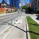 On-Street Bike Lane - Repair at 302 15 Av SW